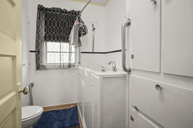 1617 Hwy 18, Vacherie, LA 70090