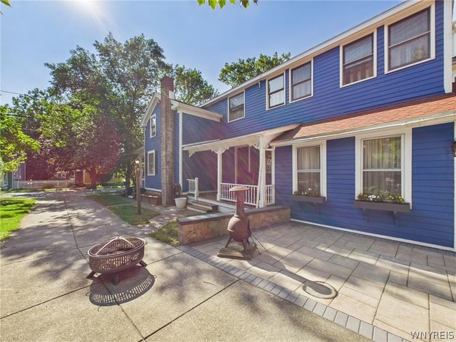 33 North Ellicott Street, Amherst, NY 14221