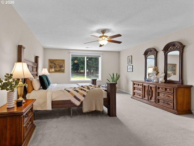 3903 Ne 93RD St, Vancouver, WA 98665
