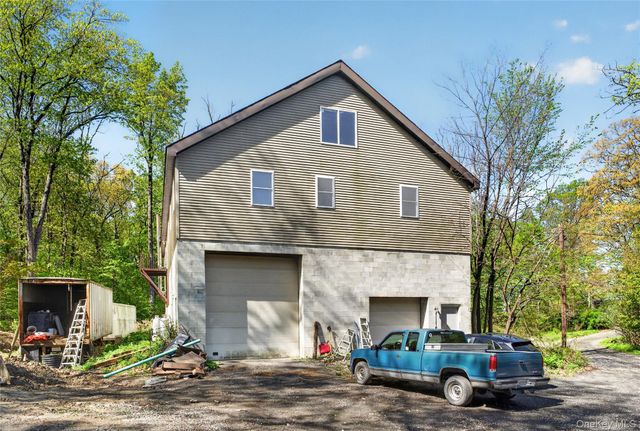 12 Summit Trail, Monroe, NY 10950