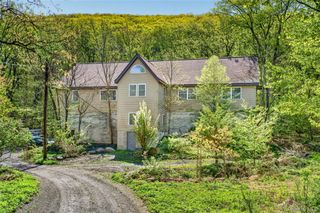 12 Summit Trail, Monroe, NY 10950