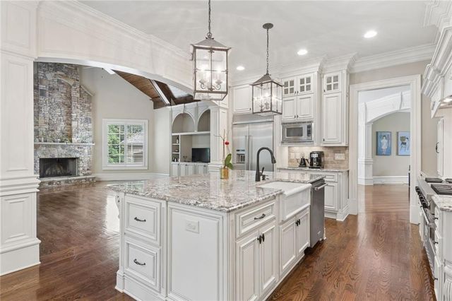 520 Ardsley Place, Alpharetta, GA 30005