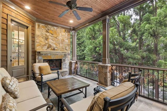 520 Ardsley Place, Alpharetta, GA 30005