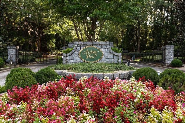 520 Ardsley Place, Alpharetta, GA 30005