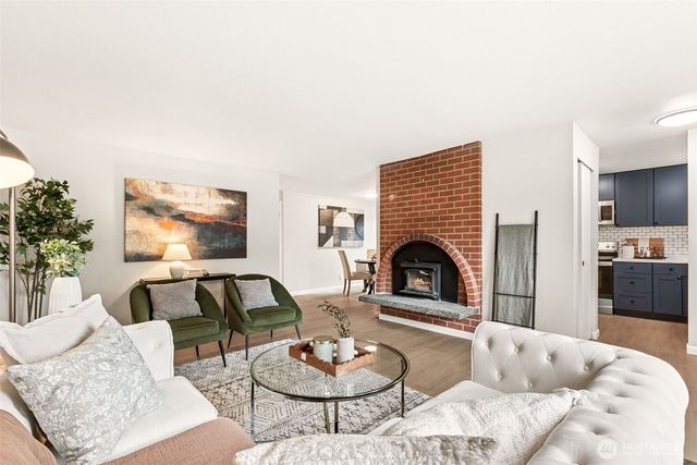 16501 30th Drive SE, Bothell, WA 98012