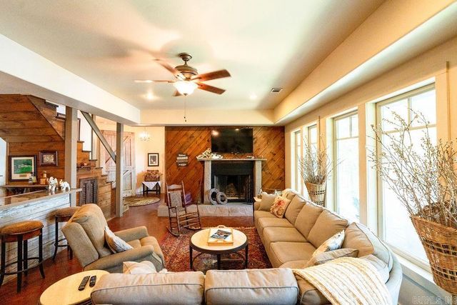 144 Lake Point Drive, Quitman, AR 72131