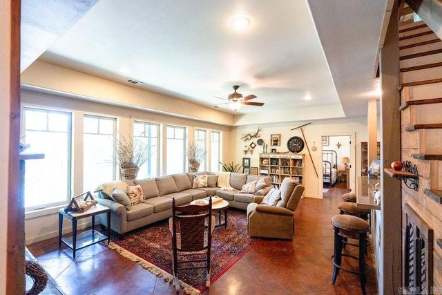 144 Lake Point Drive, Quitman, AR 72131