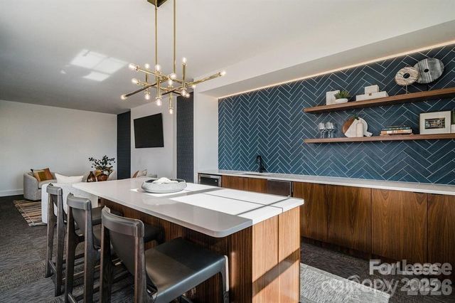 4220 Colony Plaza Drive 22C, Charlotte, NC 28211