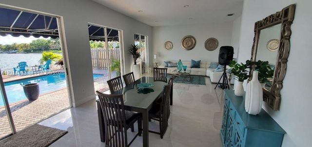 13590 SW 144th Ter 0, Miami, FL 33186