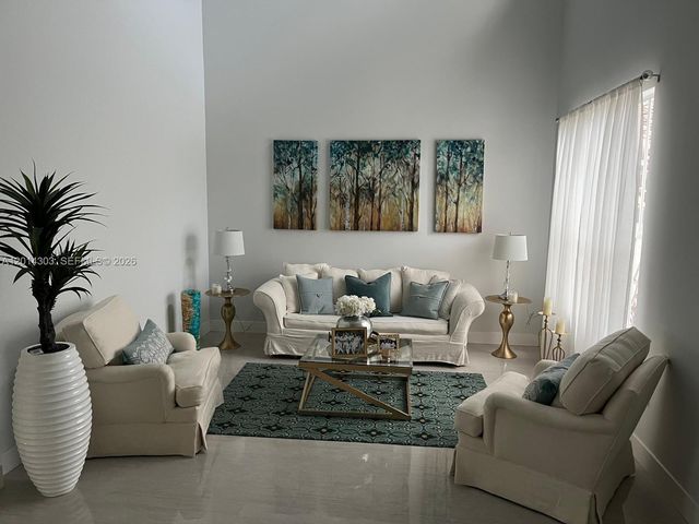 13590 SW 144th Ter 0, Miami, FL 33186