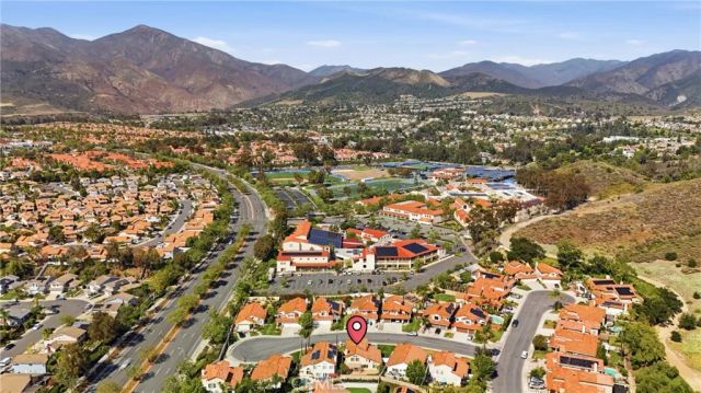 7 San Vincente, Rancho Santa Margarita, CA 92688