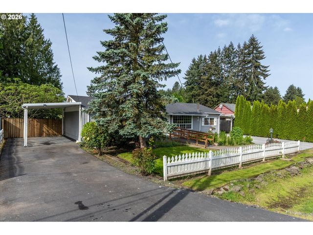 3425 PENNSYLVANIA St, Longview, WA 98632