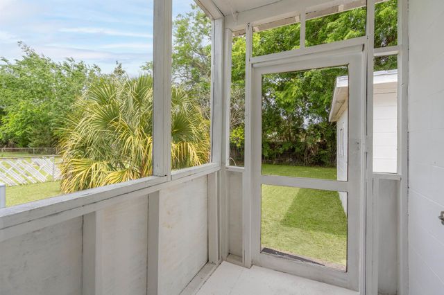 20 Rollins Ave, St Augustine, FL 32084