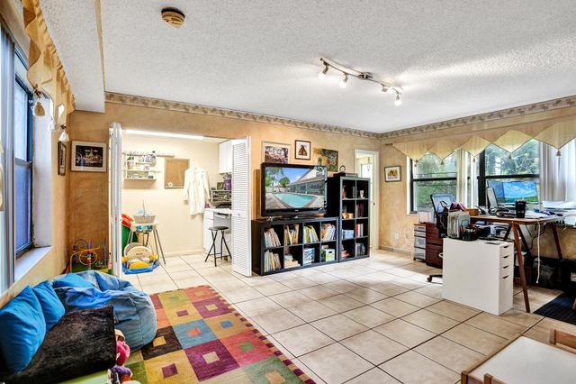 7418 NW 49th Street, Lauderhill, FL 33319