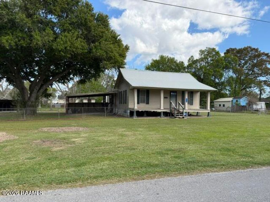 214 N Suire Street, Erath, LA 70533