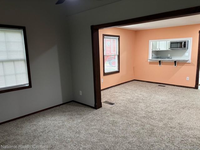 284 Evans Glen Trail, Franklin Township, MI 49287