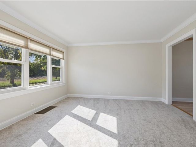 10726 S Sacramento Avenue, Chicago, IL 60655