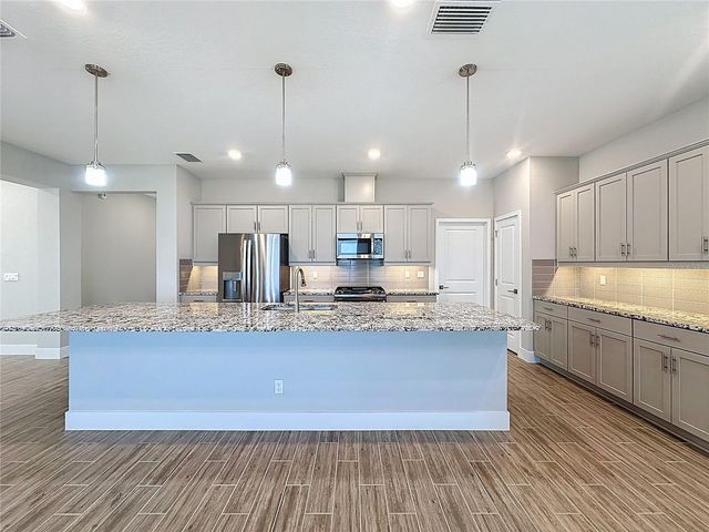 651 CONSERVATION BOULEVARD, Groveland, FL 34736