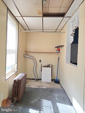 409 S 4TH ST, Darby, PA 19023