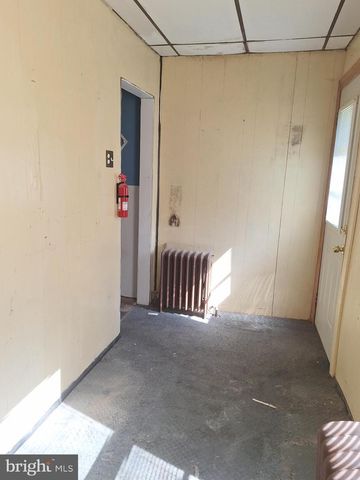 409 S 4TH ST, Darby, PA 19023