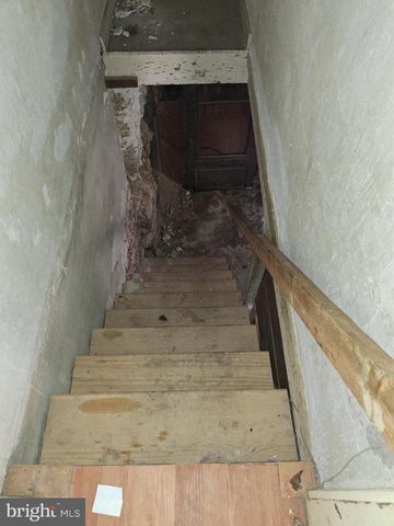 409 S 4TH ST, Darby, PA 19023