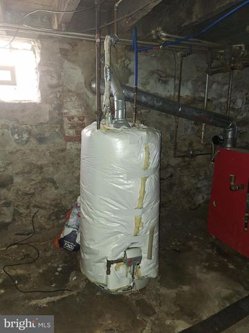 409 S 4TH ST, Darby, PA 19023