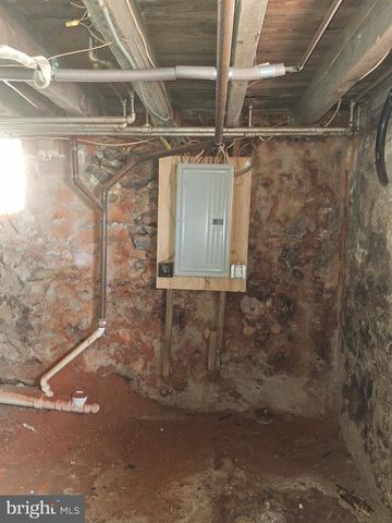 409 S 4TH ST, Darby, PA 19023