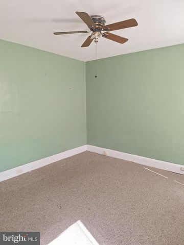 409 S 4TH ST, Darby, PA 19023