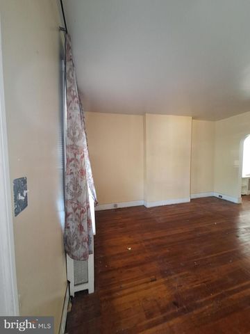 409 S 4TH ST, Darby, PA 19023