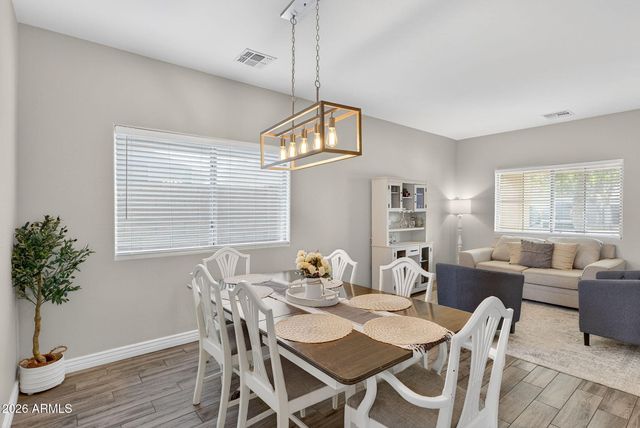 118 W DRAGON TREE Avenue, Queen Creek, AZ 85140