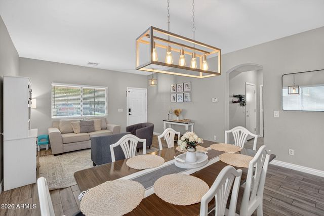 118 W DRAGON TREE Avenue, Queen Creek, AZ 85140