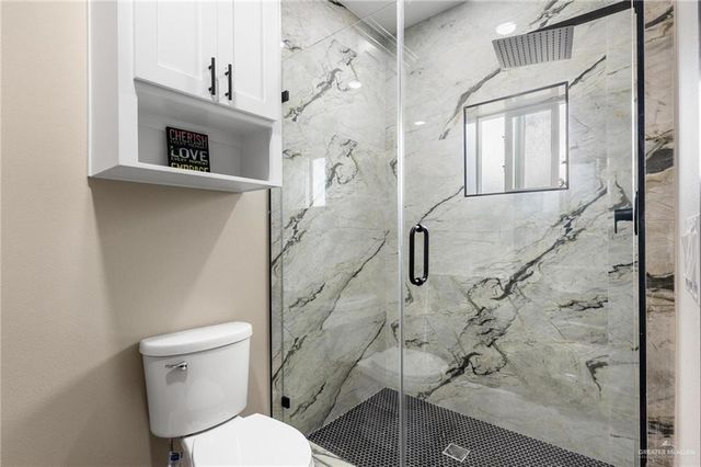 712 E Ricky Crossland, Elsa, TX 78543