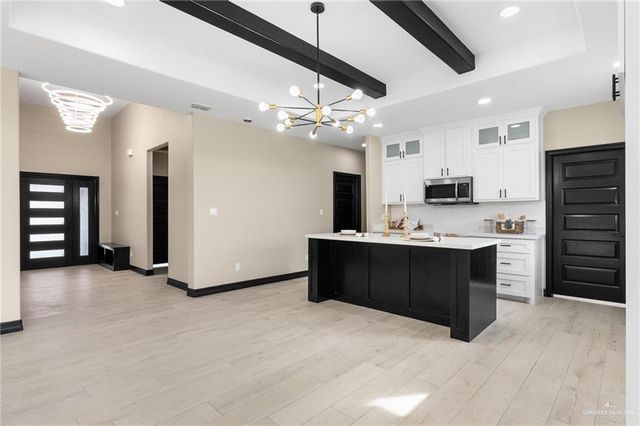 712 E Ricky Crossland, Elsa, TX 78543