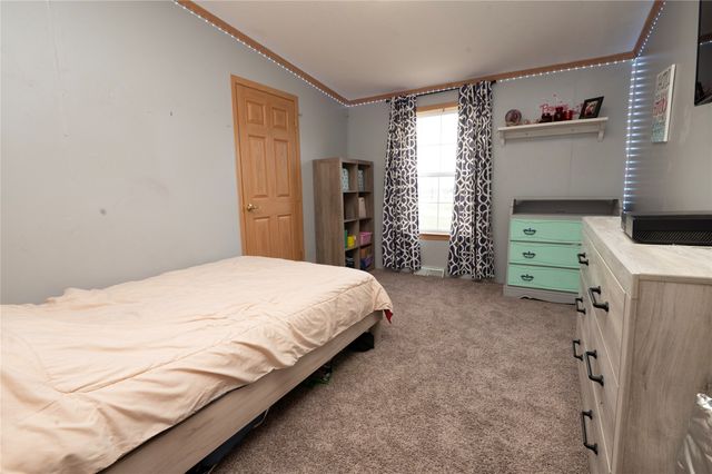 304 W Weston Drive, Hamilton, IA 50116