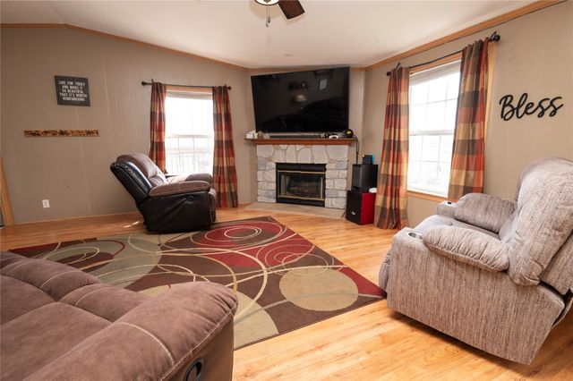 304 W Weston Drive, Hamilton, IA 50116