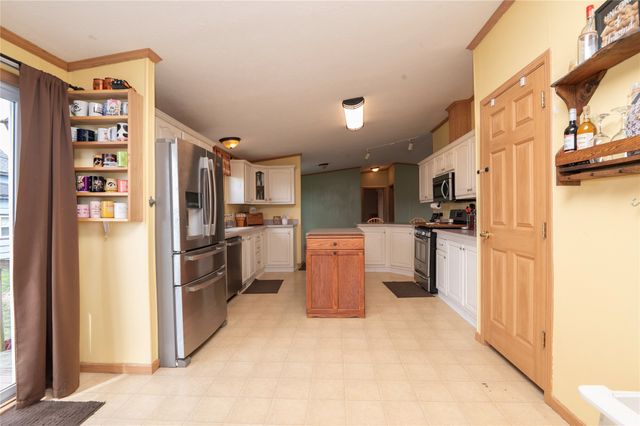 304 W Weston Drive, Hamilton, IA 50116