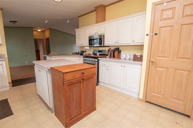 304 W Weston Drive, Hamilton, IA 50116