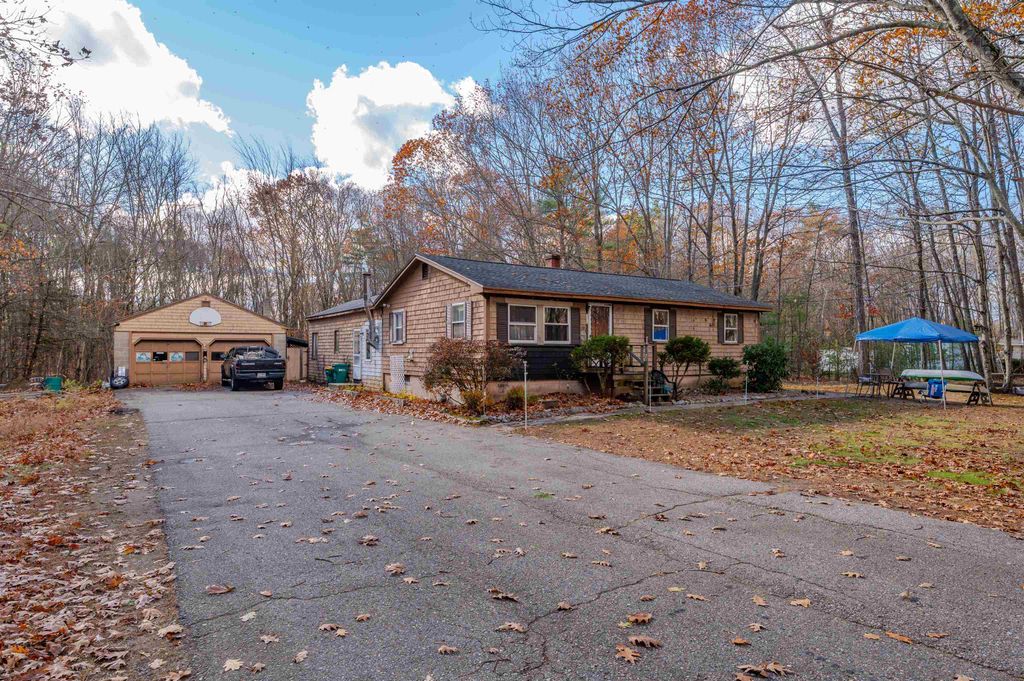 125 Blackwater Road, Rochester, NH 03867