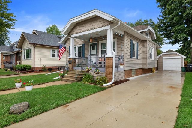 929 Monroe AVENUE, Racine, WI 53405