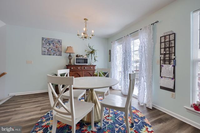 2706 EQUESTRIAN DR, York, PA 17402