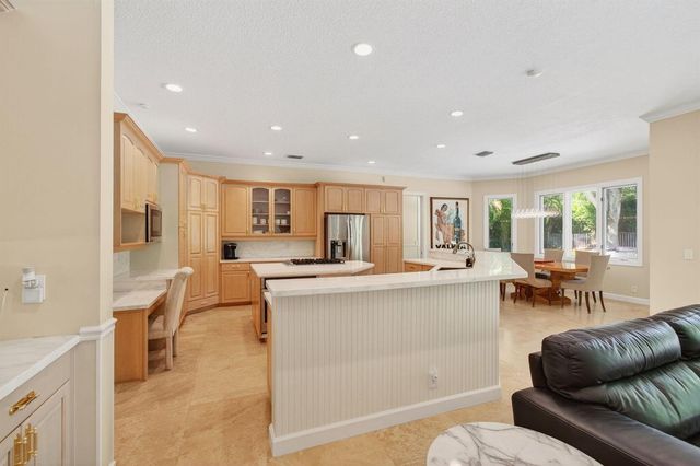 6167 NW 23rd Way, Boca Raton, FL 33496