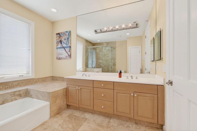 6167 NW 23rd Way, Boca Raton, FL 33496