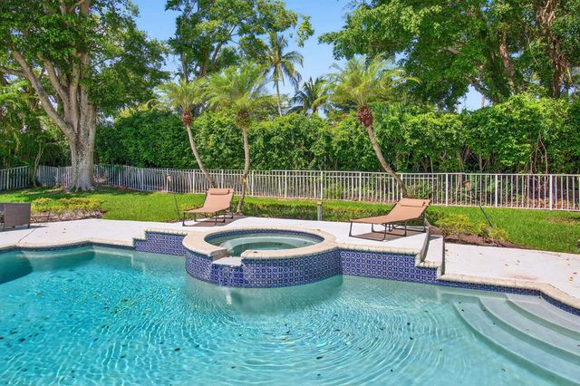 6167 NW 23rd Way, Boca Raton, FL 33496