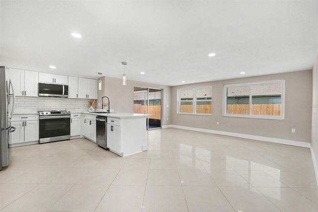 5813 CHAPMAN DRIVE, New Port Richey, FL 34652