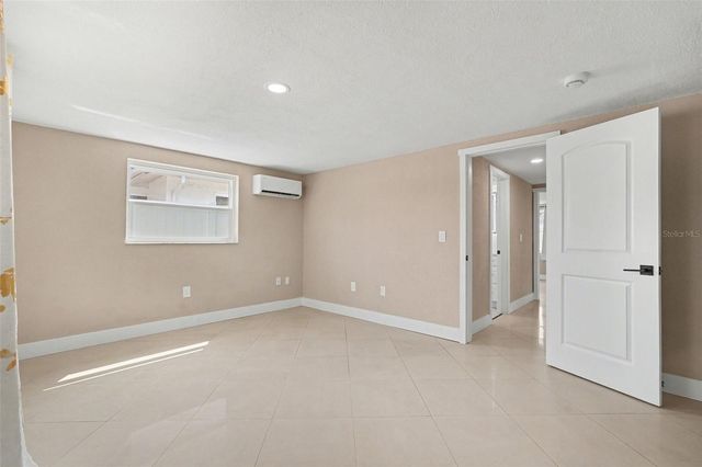 5813 CHAPMAN DRIVE, New Port Richey, FL 34652