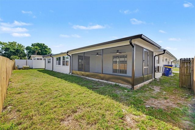 5813 CHAPMAN DRIVE, New Port Richey, FL 34652