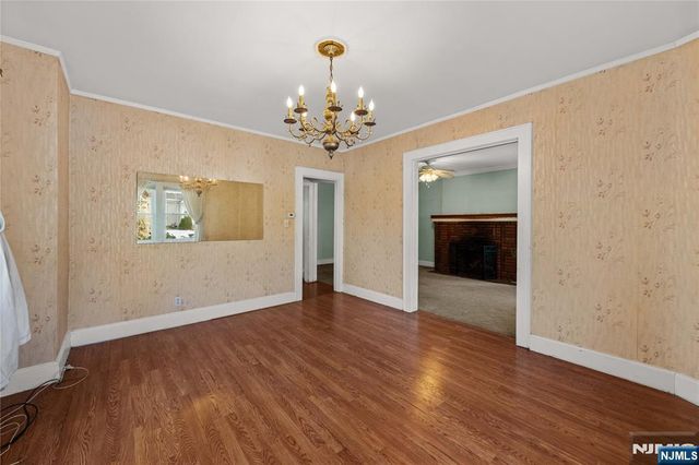 305 Hillside Road, Elizabeth, NJ 07208