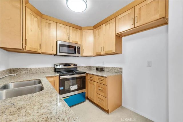 1400 W Edgehill 78, San Bernardino, CA 92405