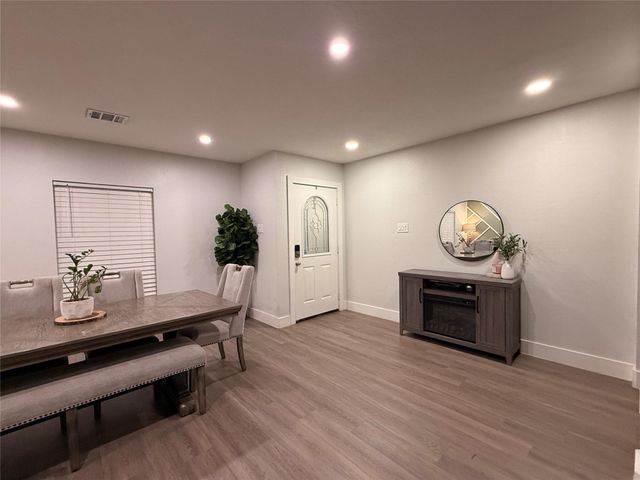 1608 Parkside Dr, Pasadena, TX 77502
