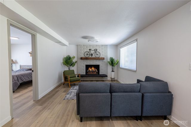 28114 22nd Avenue E, Spanaway, WA 98387